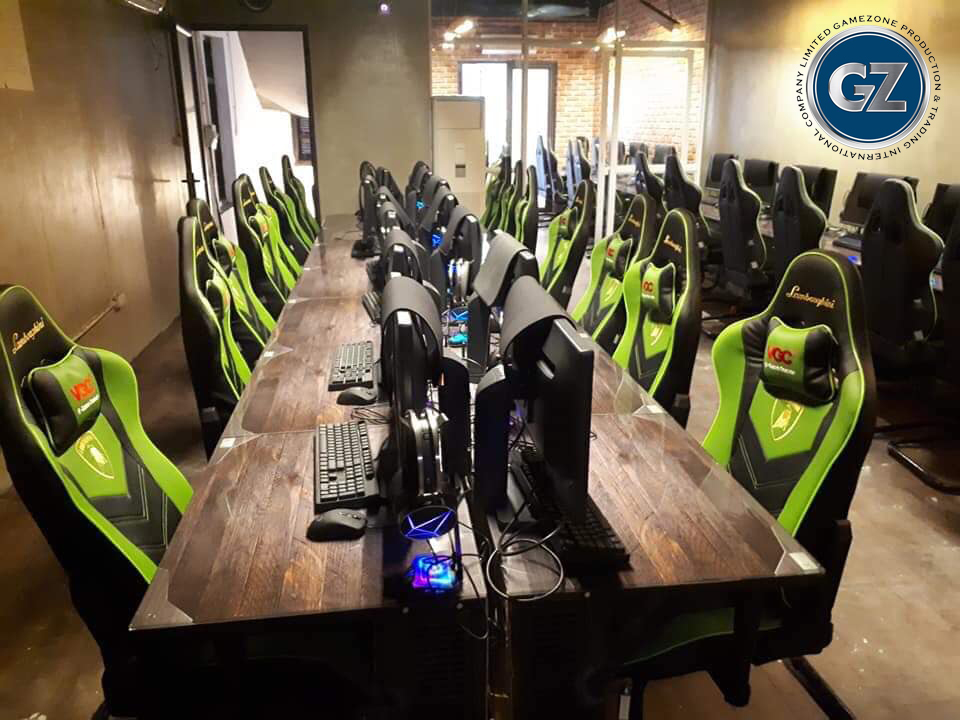 Phòng game cao cấp cực đẹp với ghế AMG màu đen - xanh lá 